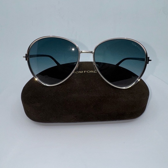 New! Tom Ford Women\'s Rose Gold/Blue Gradient Oversized Aviator Sunglasses